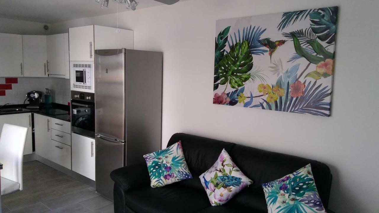 Puerta Del Sol Apartment Caleta De Fuste Exterior photo